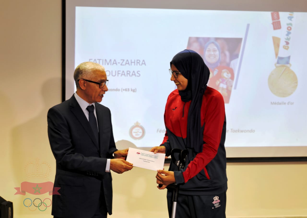 Cérémonie de remise des primes aux sportifs médailles aux JAJ 2018 et aux JOJ 2018